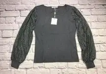 Sioni Milano Womens Size XS Sweater Long Sleeve Blouse Lace Arms