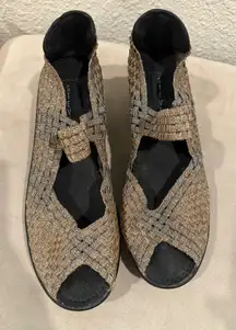 Steven by Steve‎ Madden Stylish Women's Woven Sandals Size 8..5