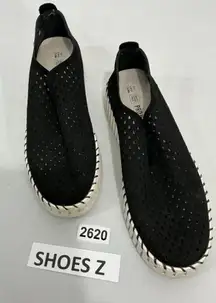 Womans Project Cloud Memory Foam Size 11 Perforated Slip On Platform Sneakers