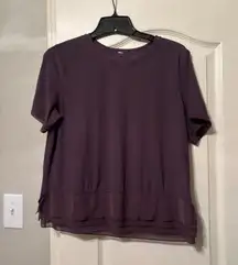 Lululemon Sole Training Short Sleeve mesh layer hem