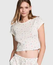 Frankie’s bikinis tee