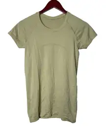 Lululemon tech swiftly short sleeve t shirt in lime green sz 6