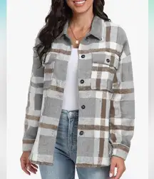 NWOT Plaid Gray and Brown Women's Jacket Shacket Button Down Sweater Casual XL