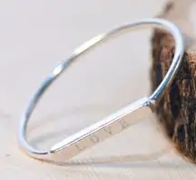 NEW Women's Dainty White Gold-Plated S925 LOVE Bar Ring Size 5‎