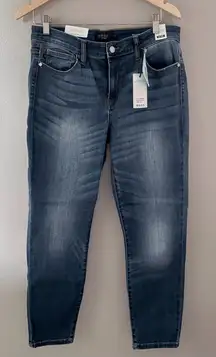 NWT Judy Blue Adelene Jean