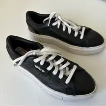 Adidas Womens Sleek Super EE4519 Black Platform Athletic Shoes, 7