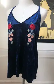 THML Stitch Fix Karrah Blue Velvet Embroidered Top M