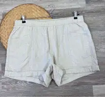 Linen high waisted shorts w/ stretchy waistband oatmeal beige