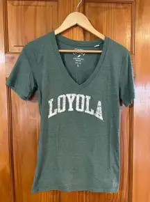 Collegiate Loyola women’s green v neck shirt size L