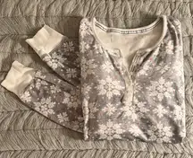 Nautica Winter Snowflake Long Sleeve Tee