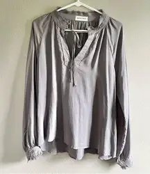 [Bella Dahl] NWT Ruffle Raglan Pullover in Dover Grey- Size Small