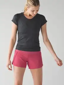 Rare Lululemon Run Times Short Sz 4 Fireside Red NWT 2016 Retired Swift Ultra