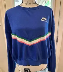 😎Vintage  Sportswear Chevron Striped Cropped Vneck