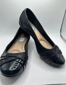 Time & Tru  Flats women's comfort Shoes Size 8w Black