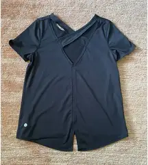 Avia Black Activewear Top L Cross Back Slit Hem Recycled Stretch Tee