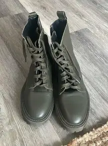 ZARA size 37 low heel laced/side zipper leather ankle combat boots, green