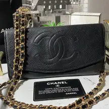 Authentic CHANEL Timeless CC Logo Caviar Leather Purse Wallet