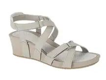 BARETRAPS Racquel Wedge Sandal Taupe Beige Cushioned Adjustable Women's 10