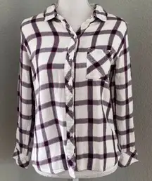 Rails Hunter White, Red, & Navy Blue Plaid Flannel Shirt Small