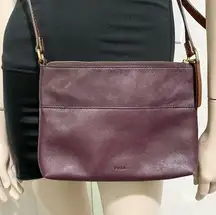 Fossil  Fiona Plum Fig Cowhide Leather Small Crossbody Bag