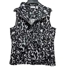 Chico’s Black and White Animal Print Lightweight Nylon Vest Size 1 Medium