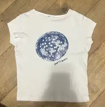 SUBDUED 🤍💙 Disco Ball Party Girl Baby Tee - Size XS