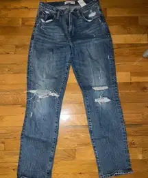 Abercrombie Mid Ride Boyfriend Jeans 