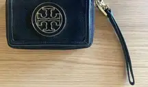 Tory Burch Zippered Wallet / Wristlet