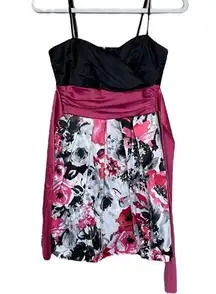 Speechless Y2K 2000s  Black White Pink Floral Dress Women’s Juniors Size 5 Small!