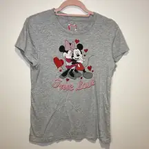 vintage disney valentine’s day tshirt size small