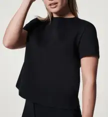 SPANX The Perfect Tee Classic Black Short Sleeve Stretch Top With Back Zipper