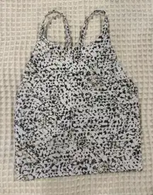 Old Navy Active Patterned workout cropped tank Removable padding