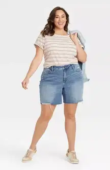 NWT! Ava & Viv High-Waisted Bermuda Jean Shorts