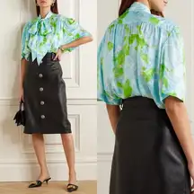 Balenciaga P ussy Floral Print Silk Jacquard Blouse in Blue