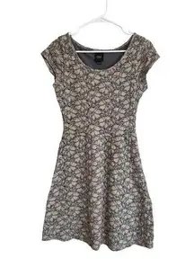 Anthropologie Deletta Gray Brushed Terra Floral Dress Short Sleeve XS‎