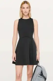 Lululemon 4 Off The Court Dress in Black
