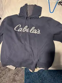 Cabelas Sweatshirt