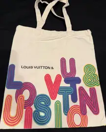 Louis Vuitton City Tote Bag Shenzhen Exhibit Limited Edition Rare 2022 NWOT
