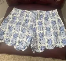 Crown & Ivy Pineapple Design Scallopped Shorts Size 2-4