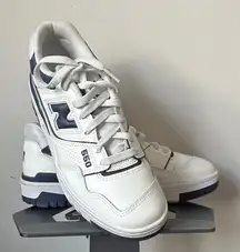 👟 New Balance 550 Sneakers
Unisex / Men’s 6.5M = Women’s 8W
