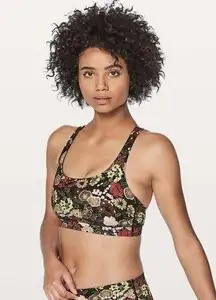 Lululemon  Size 4 Energy Bra Fluorolace Multi Medium Support Stretch B / C Cup