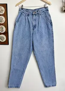 Vintage Bill Blass Front Pleat High Waisted Tapered Mom Jeans size 29