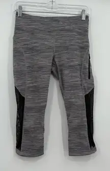 Lululemon gray‎ striped capri leggings 6