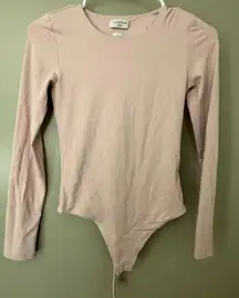 Aritzia Contour Long Sleeve Bodysuit