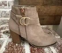 EUC- Apt 9 Tan Heeled Ankle Boots