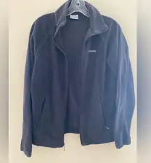 Sweatshirt with two front pockets and full zipper down