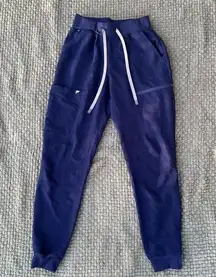 Fabletics  navy blue scrub joggers