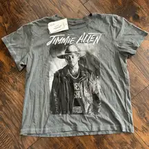 Gray Tilly’s Jimmie Allen Graphic T-Shirt Large