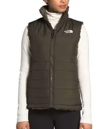 The North Face Women’s Mossbud Insulated Reversible Vest Fleece Green