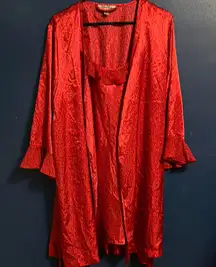 Morgan Taylor Intimates Robe and Nightgown Set